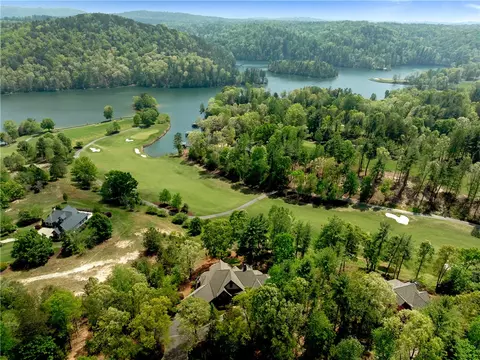 View/Area - 220 Long Cove Ct, Sunset, SC 29685 photo 3 of 5