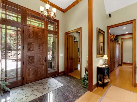 Entry Way - 220 Long Cove Ct, Sunset, SC 29685 photo 1 of 5