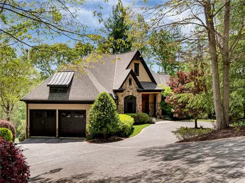 Exterior - 220 Long Cove Ct, Sunset, SC 29685 photo 2 of 15