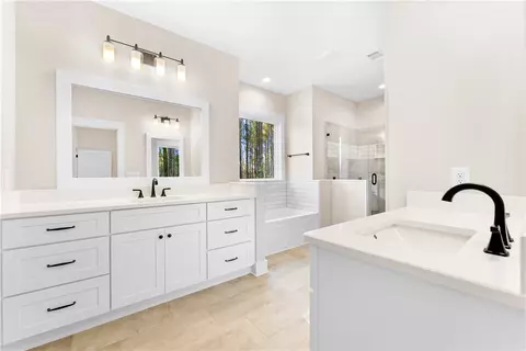 Bath - 494 Quiet Pine Rd, Seneca, SC 29672 photo 1 of 6