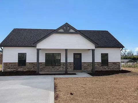 704 Mitchell Dr, Seneca, SC 29678