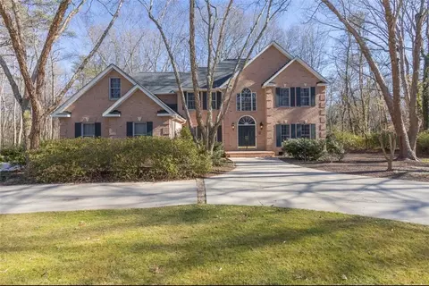 1104 Thornehill Dr, Anderson, SC 29621