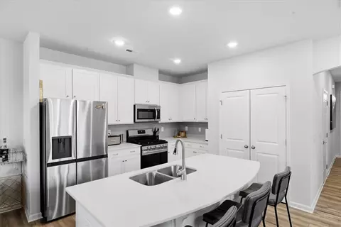 Kitchen - 455 Bee Cove Way, Pendleton, SC 29670 photo 3 of 4
