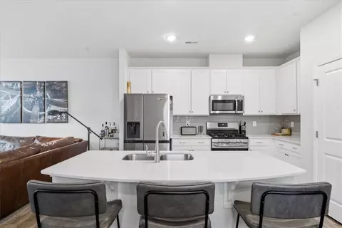 Kitchen - 455 Bee Cove Way, Pendleton, SC 29670 photo 1 of 4