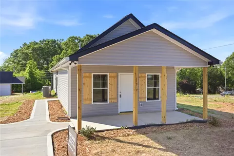 119 Riley St, Westminster, SC 29693