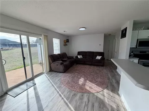 Living - 110 Wyndham Drive Dr, Pendleton, SC 29670 photo 1 of 1