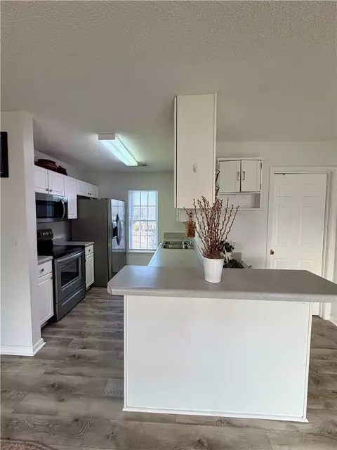 Kitchen - 110 Wyndham Drive Dr, Pendleton, SC 29670 photo 3 of 3