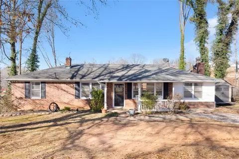 10 Glen Haven Ct, Greenville, SC 29611