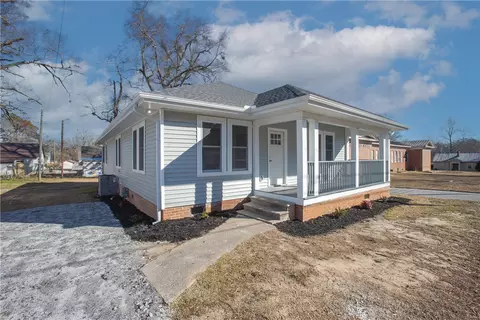 929 E Whitner St, Anderson, SC 29624