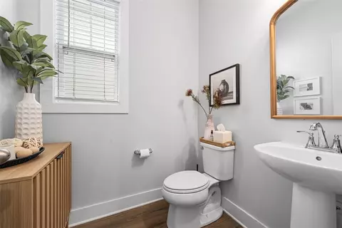 Bath - 144 Founders Blvd, Central, SC 29630 photo 1 of 5