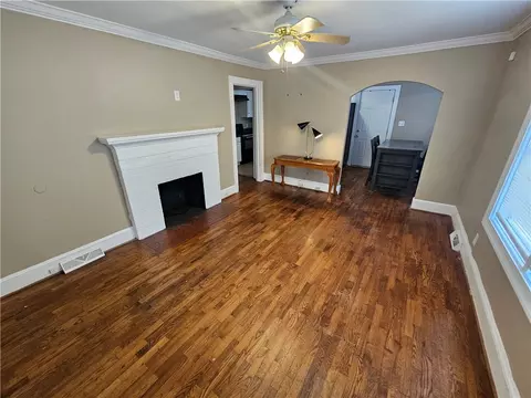 Living - 237 Pine Ln, Anderson, SC 29621 photo 2 of 2