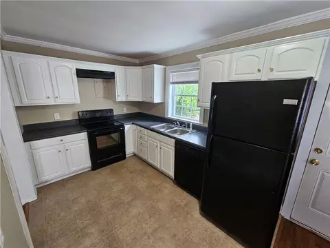 Kitchen - 237 Pine Ln, Anderson, SC 29621 photo 2 of 2