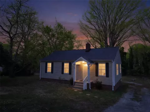237 Pine Ln, Anderson, SC 29621