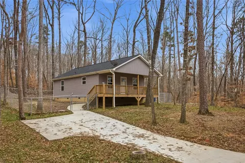 215 Tallulah Dr, Westminster, SC 29693