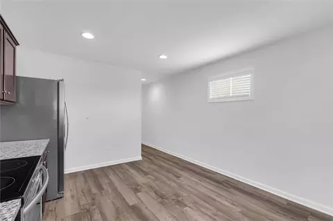 Entry Way - 215 Royal Way, Pendleton, SC 29670 photo 5 of 10