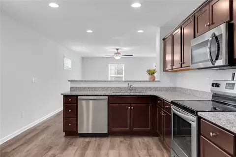 Kitchen - 215 Royal Way, Pendleton, SC 29670 photo 2 of 2