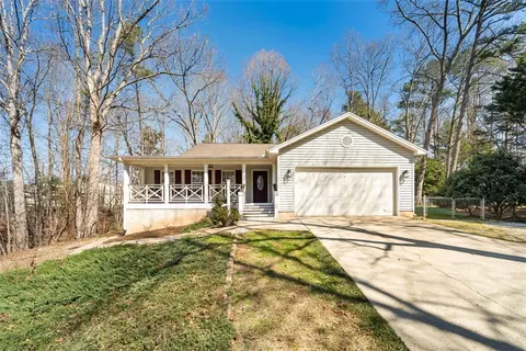 115 Buxton Dr, Walhalla, SC 29691