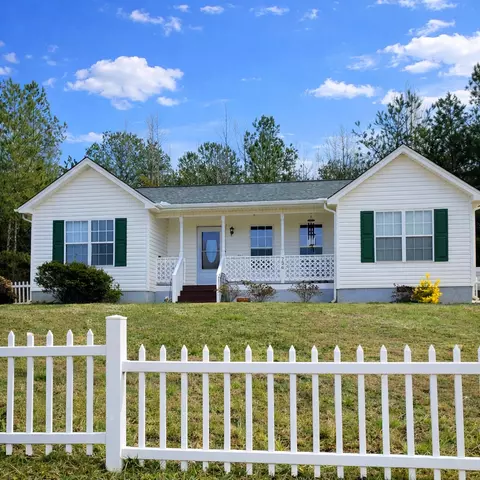 736 Rodgers Rd, Seneca, SC 29678