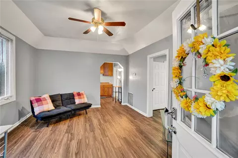 2505 E Brown St, Seneca, SC 29678 photo 9