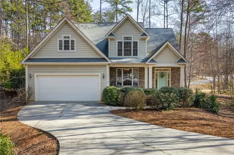 7 Divot Lndg, Salem, SC 29676