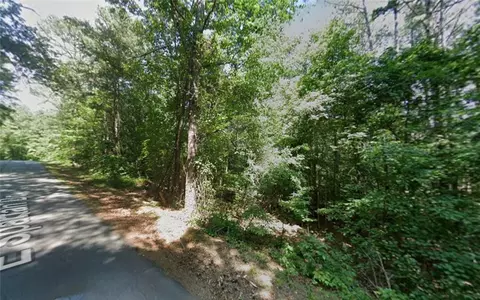 117 E Spartan Dr, Westminster, SC 29693