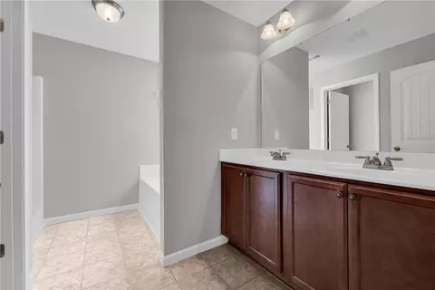 Entry Way - 138 Madison Pointe Dr, Seneca, SC 29678 photo 4 of 4