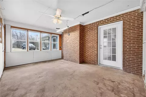 Exterior - 322 Lula Dr, Easley, SC 29640 photo 5 of 11