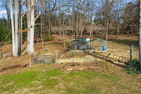 Exterior - 322 Lula Dr, Easley, SC 29640 photo 7 of 11