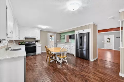 Kitchen - 322 Lula Dr, Easley, SC 29640 photo 1 of 3