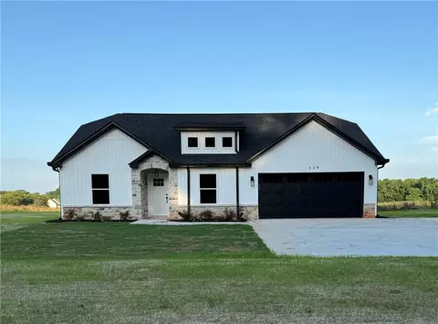 119 Dobbins Rd, Townville, SC 29689
