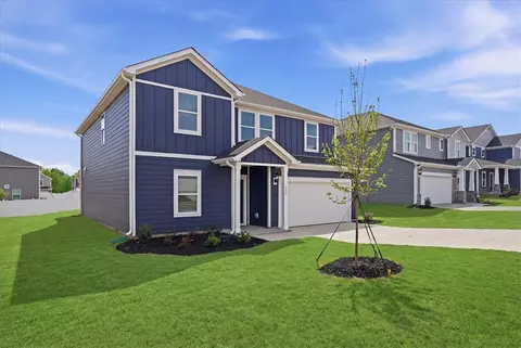 624 Hollybank St, Fountain Inn, SC 29644