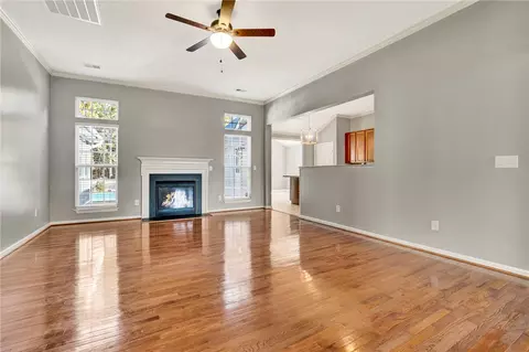 10 Green Bank Ln, Simpsonville, SC 29681