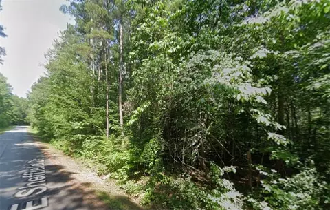 411 E Sheffield Dr, Westminster, SC 29693