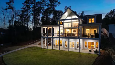 9012 Reservoir Rd, West Union, SC 29696