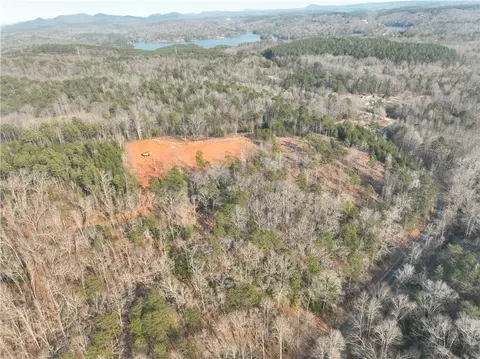 393 Fall Creek Rd, Salem, SC 29676
