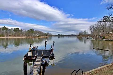 View/Area - 41 Third Ave, Iva, SC 29655 photo 4 of 10