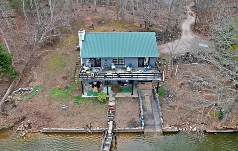 41 Third Ave, Iva, SC 29655