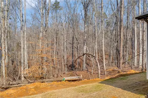 Exterior - 426 E Sheffield Dr, Westminster, SC 29693 photo 6 of 7