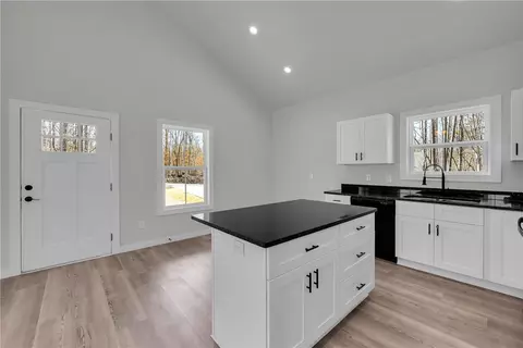 Other - 426 E Sheffield Dr, Westminster, SC 29693 photo 6 of 8