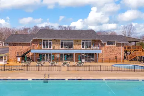 Exterior - 426 E Sheffield Dr, Westminster, SC 29693 photo 7 of 7