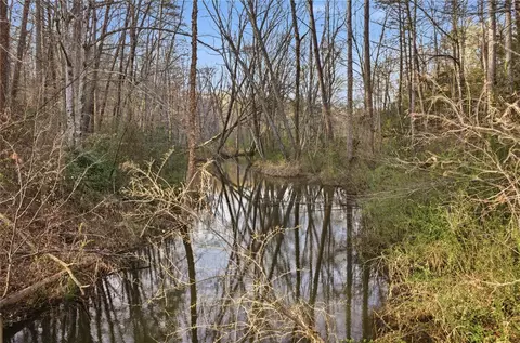 View/Area - 231 Lakeside Dr, Walhalla, SC 29691 photo 2 of 3