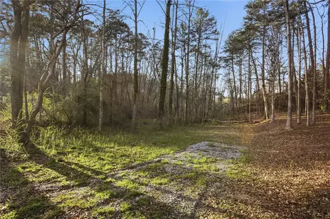Exterior - 231 Lakeside Dr, Walhalla, SC 29691 photo 9 of 10