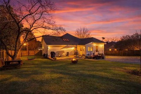 304 S Spring St, Walhalla, SC 29691 photo 4