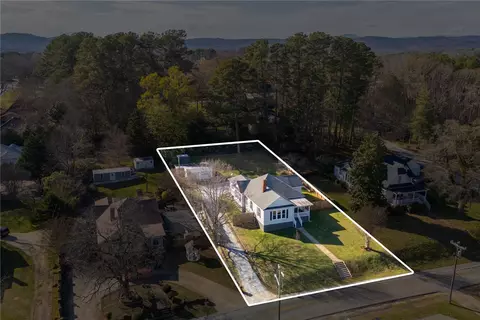 304 S Spring St, Walhalla, SC 29691 photo 5