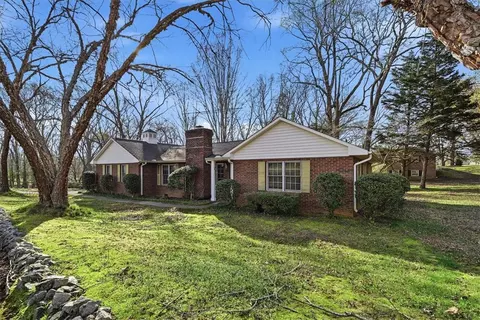 Exterior - 98 Mountain View Dr, Walhalla, SC 29691 photo 2 of 6