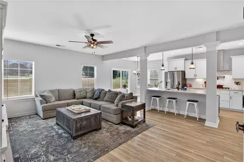 145 Coppermine Dr, Easley, SC 29642 photo 14