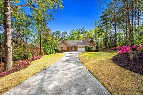 Exterior - 104 Springdale Ct, Central, SC 29630 photo 10 of 10