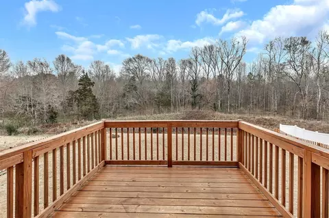 Exterior - 150 Queens Mill Ct, Pendleton, SC 29670 photo 4 of 8