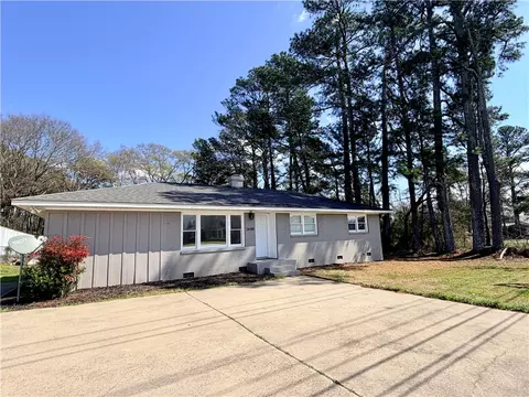 1400 Pearman Dairy Rd, Anderson, SC 29625