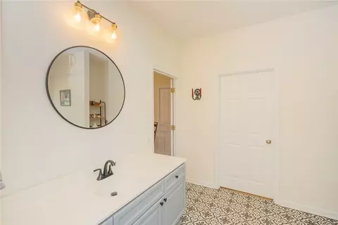 Bath - 108 Pearman Dr, Pendleton, SC 29670 photo 3 of 5
